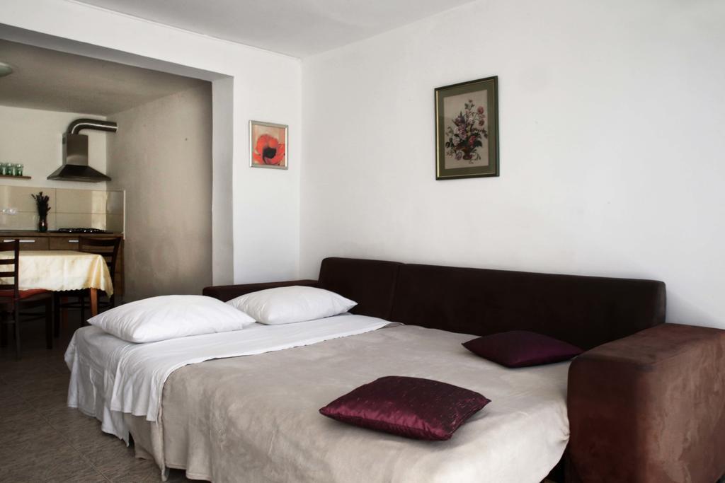 Apartments Roko Tisno Dış mekan fotoğraf