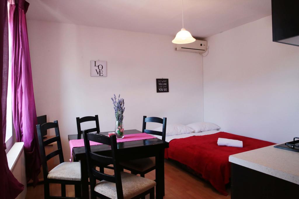 Apartments Roko Tisno Dış mekan fotoğraf