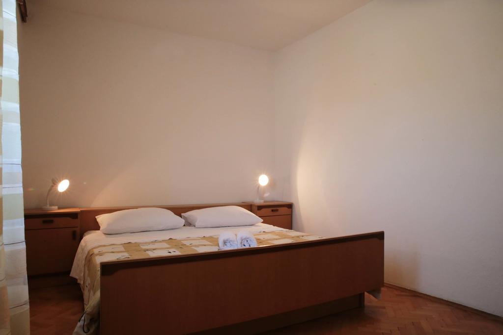 Apartments Roko Tisno Dış mekan fotoğraf
